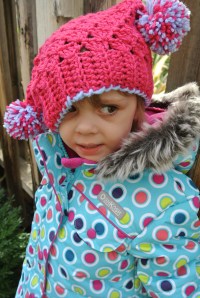 I love this picture with the hat half-cocked :)